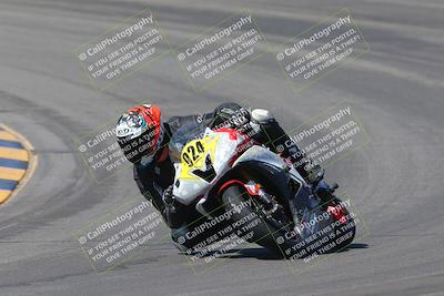 media/Oct-07-2023-CVMA (Sat) [[f84d08e330]]/Race 5 Amatuer Formula Middleweight/